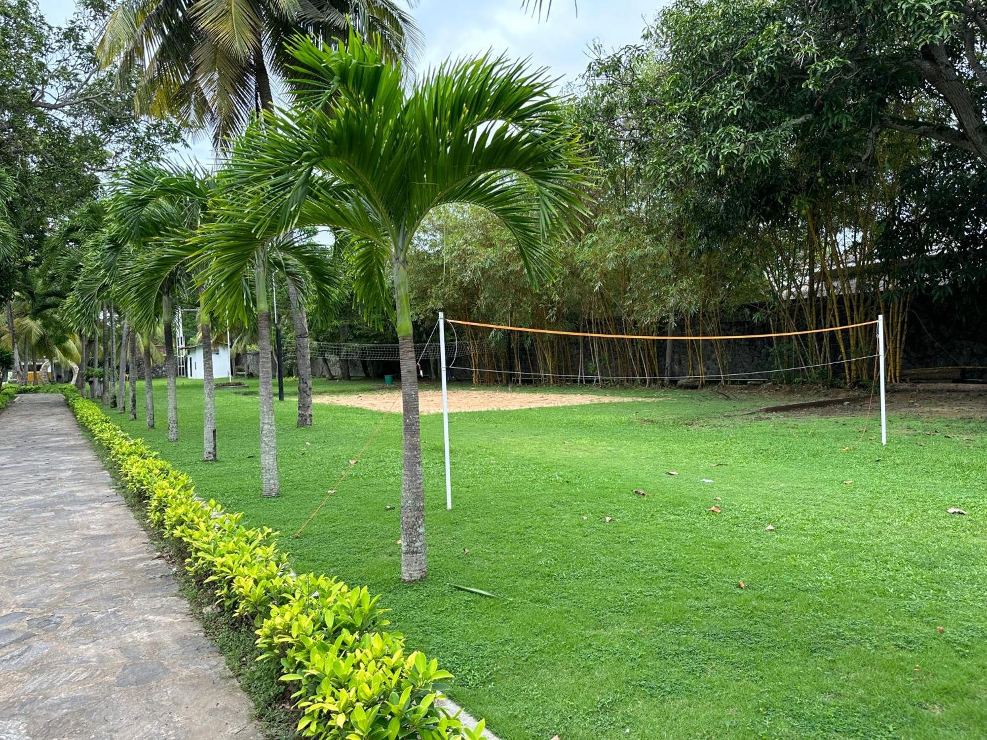Amaluna Resorts Negombo Eksteriør bilde