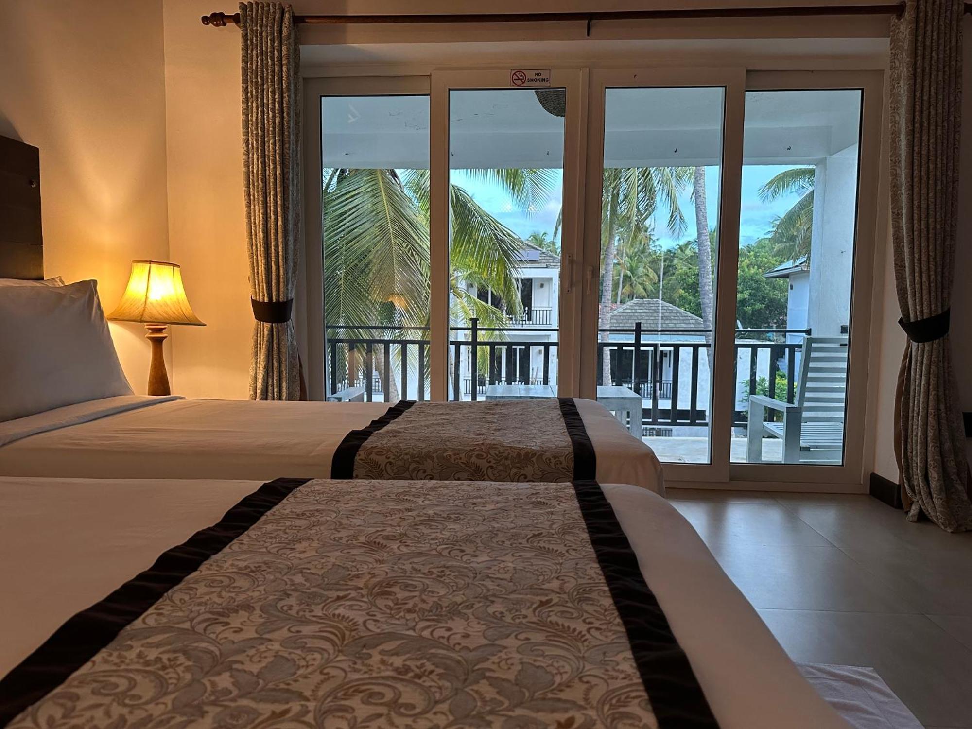Amaluna Resorts Negombo Eksteriør bilde