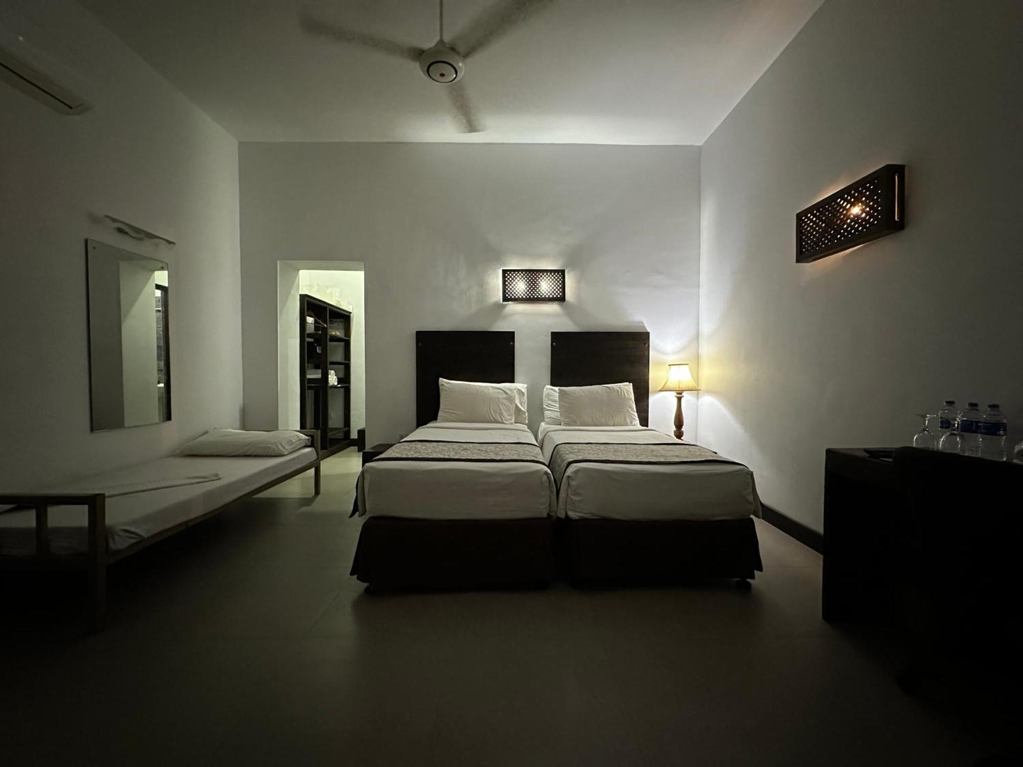 Amaluna Resorts Negombo Eksteriør bilde